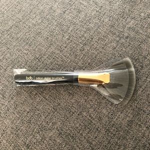 Billion Dollar Brushes Fan Brush